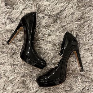 Vince Camuto Patent Leather Black Pump Heels